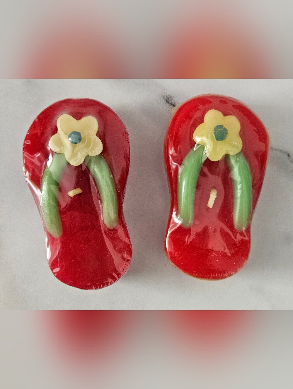 TAG Vintage 2002 Flip Flop Sandal Floating Candles (6 Pieces) - Picture 2 of 4